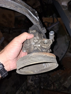 Alfa 156 αντλία τιμονιού μεταχειρισμένη