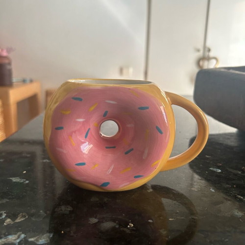 Donut Mug like new
