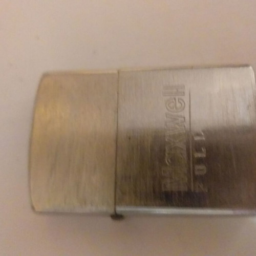 Maxwell lighter like new, vintage Zippo style, pack of 4 pieces