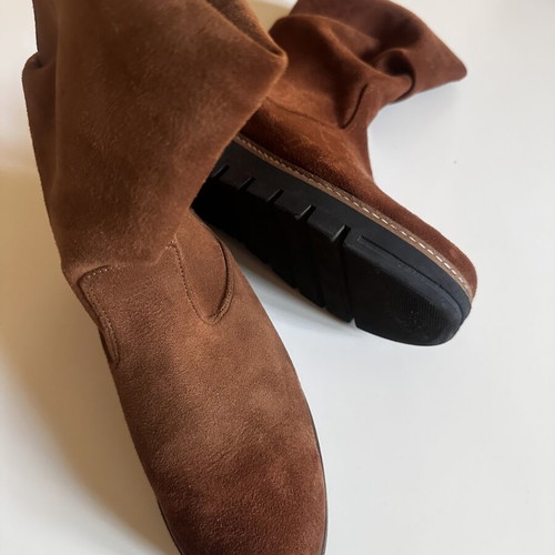 Suede ankle boots tan size 40 like new