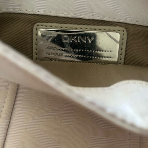 Dkny crossbody bag used, white