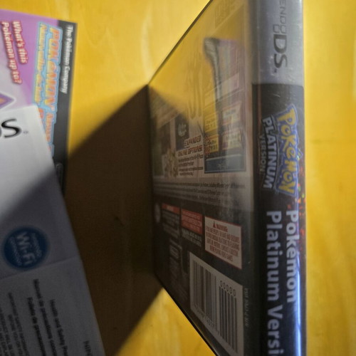 Pokémon Platinum Version Nintendo DS game, USA edition, complete in box