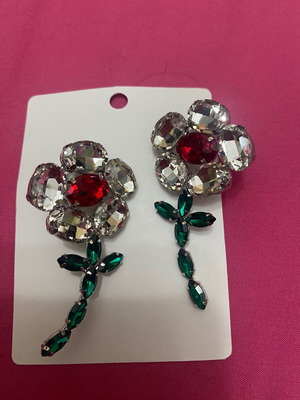 Statement flower earrings new with rhinestones