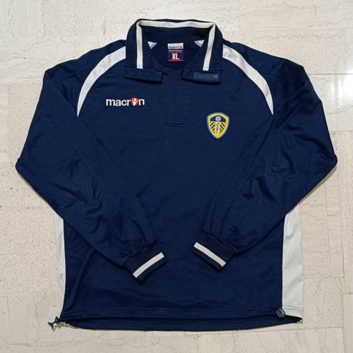 Leeds United Macron XL training sweatshirt used
