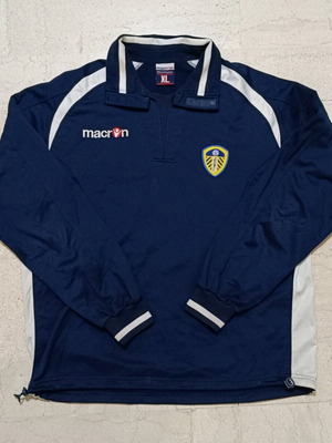 Leeds United Macron XL training sweatshirt used