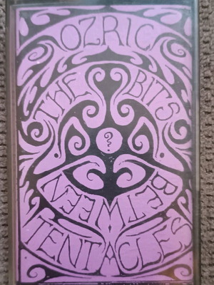 Ozric Tentacles The Bits Between The Bits cassette tape like new, electronic