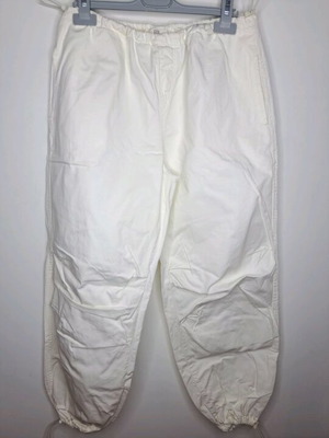 Cargo pants white like new with elastic waist and ankles