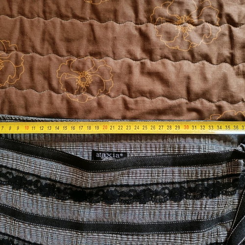 Women's skirt used, size M, black and gray
