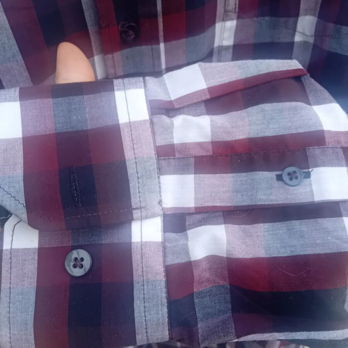 Pre End checked shirt XXL like new, black and red