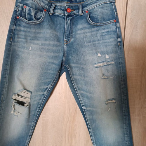 Zara Z1975 ripped jeans like new, blue mid waist size M