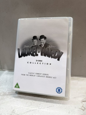 Laurel & Hardy Collection DVD like new, 21 discs with English subtitles