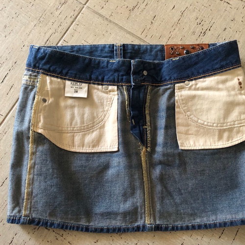 Replay women's skirt blue like new size 28
