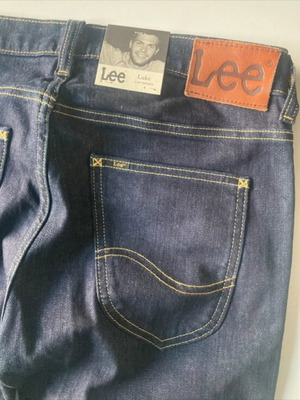 Lee Luke jeans size 33/34, new, very stretchy