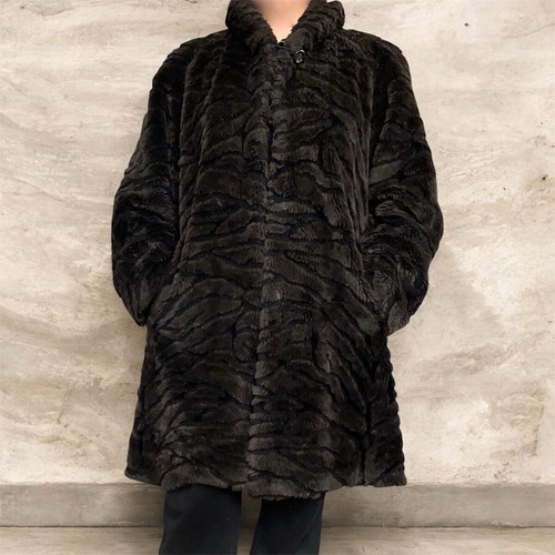 Vintage mid-length faux fur coat used, black and brown