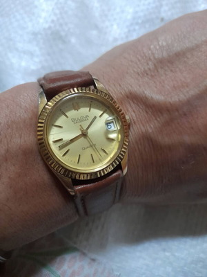 Bulova Calendar Quartz watch used, gold tone