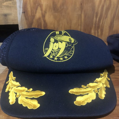 Nautical caps new with traditional maritime symbols