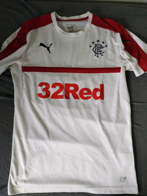 Εμφάνιση Rangers Σκωτίας εκτός μέγεθος medium σε άριστη κατάσταση