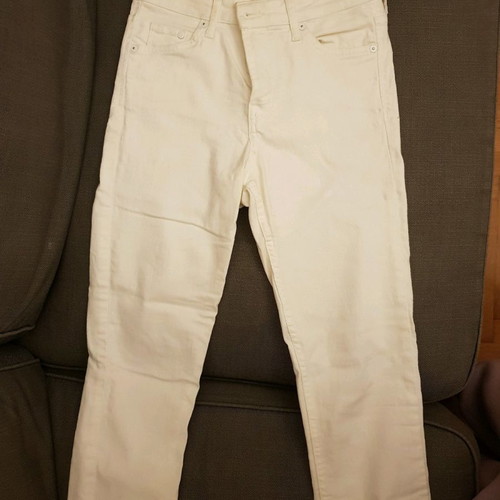 White denim pants new, size 26 or small