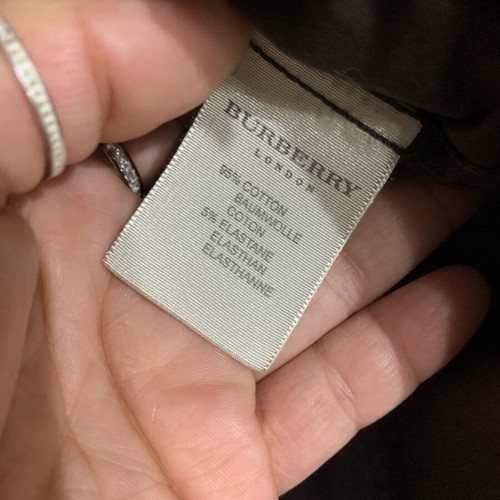 Burberry 3/4 sleeve shirt used, brown size M