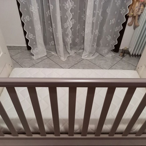 Convertible baby bed to children's bed, beech wood and melamine