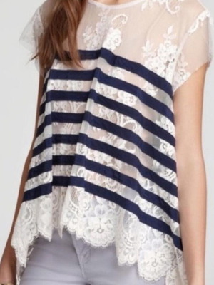 BSBG Maxazria top with white lace and navy stripes