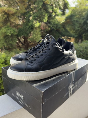 Barbour sneakers μέγεθος 42 σαν καινούργιο, μαύρα
