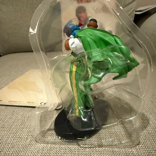 Street Fighter DeAgostini collectible figure 1:18 scale new