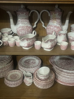Ironstone English Serving Set like new, set of twelve