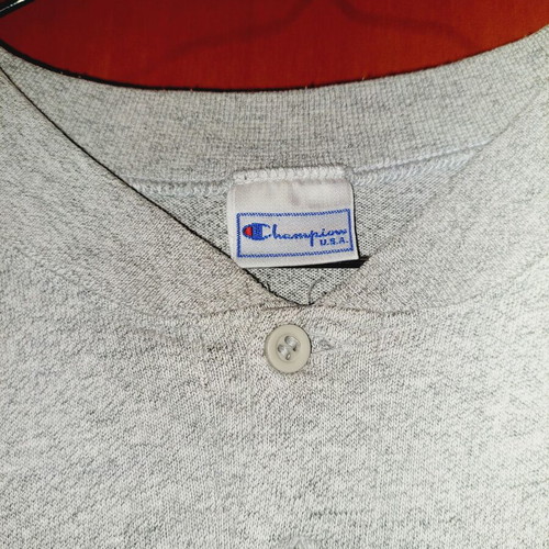 Champion T-shirt Medium like new, gray
