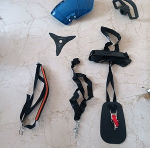 3 ιμάντες μεσινεζας, δίσκος καταστροφέας χορτοκοπτικου, χερούλι μεσινεζας βιδωτο και προφυλακτηρας