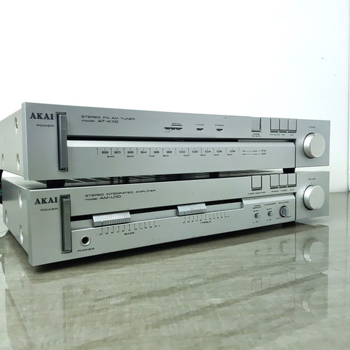 Akai AM-U110 & AT-K110 vintage Hi-Fi amplifier and radio set