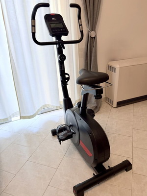 Crivit stationary exercise bike like new with LCD display
