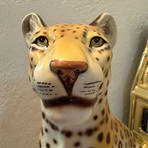 Decorative Vintage Ceramic Leopard Statue by Giovanni Ronzan like new