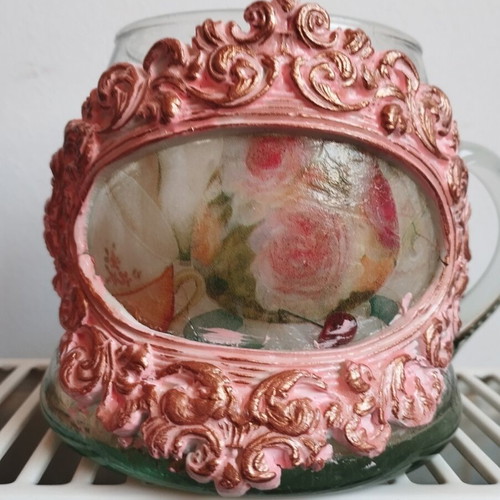 Decoupage glass vase with rose designs, like new
