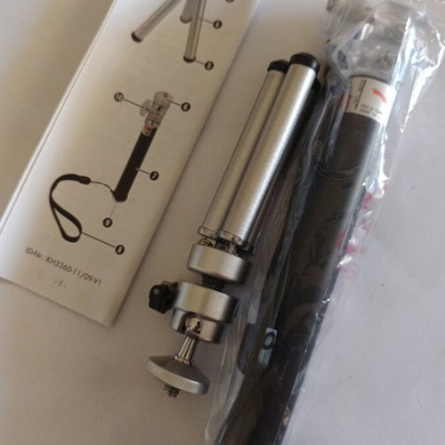 Small tripod with pole Silver Crest like new