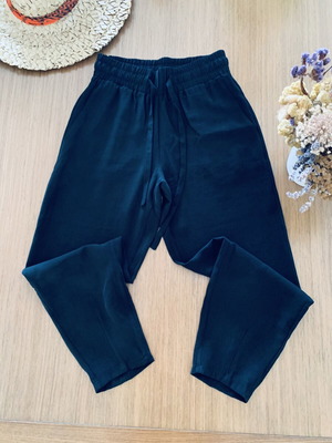 Philosophy pants black size S like new