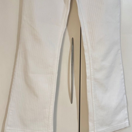 White long jeans XS/S like new with embossed striped pattern
