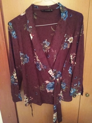 Zara floral burgundy shirt XL new, wrap style