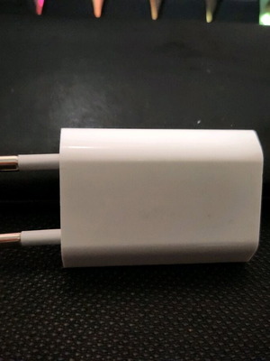 Apple USB-A charger used 1A with USB Type-A port 5 Watt