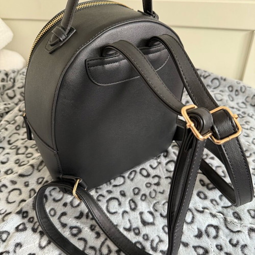 Backpack new, black