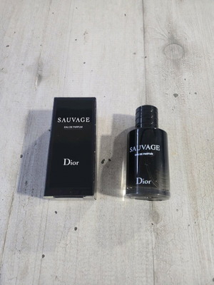 Dior Sauvage Eau de Parfum 30 ml καινούργιο, αυθεντικό ανδρικό άρωμα