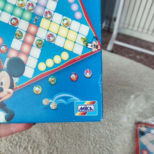 Disney Griniaris board game by MIKA, unused