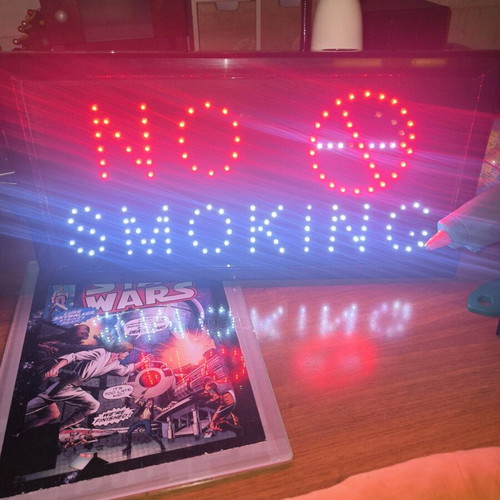 Led No Smoking Sign like new, 50x27 cm