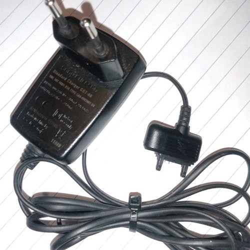 Sony Ericsson charger used for old mobile phones