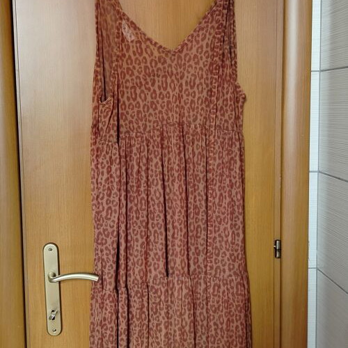 Karavan dress like new, sheer with gold strap and belt