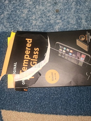 Redmi 9 lite screen protector like new