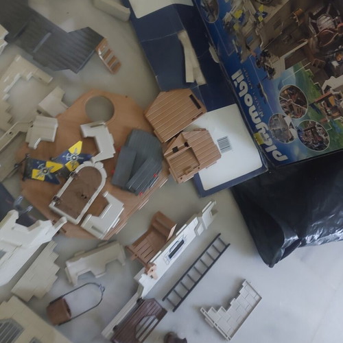 Playmobil Novelmore Fortress used, for 8 years old