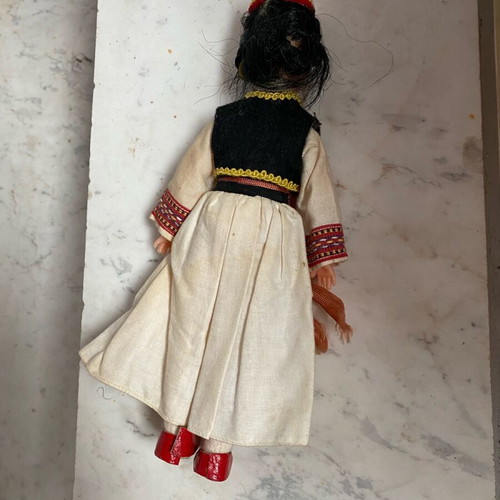 Traditional doll with costume used, 25 cm