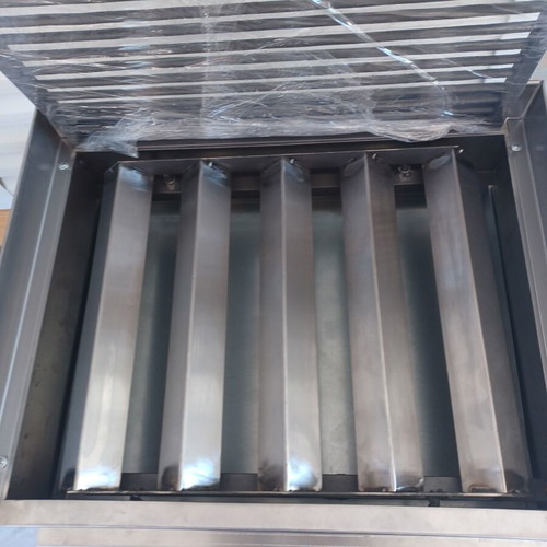 Stainless Steel Gas Grill inox, like new, unused