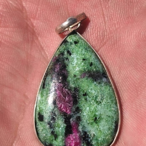 Silver necklace with energy crystal and ruby, new